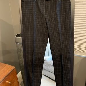 Women’s slim ankle pant
